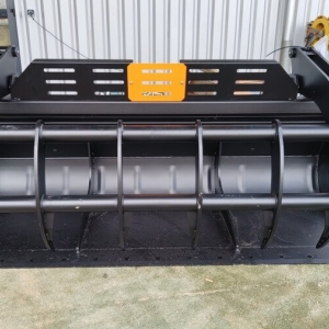 240CM GRAPPLE BUCKET WITH CHOICE OF BOLT-ON HITCH