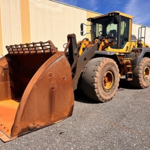VOLVO L110H Wheel Loader – 2015