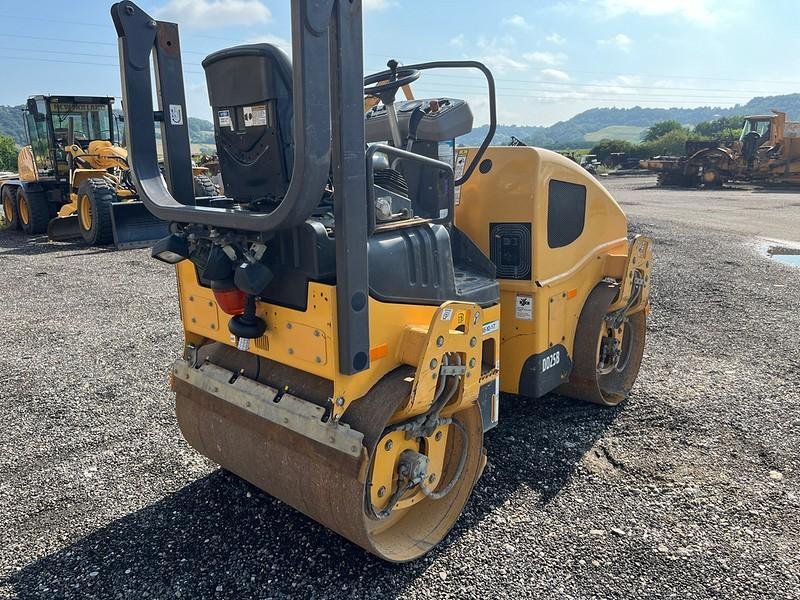 VOLVO DD25B Tandem Compactor – 2017 – Image 5