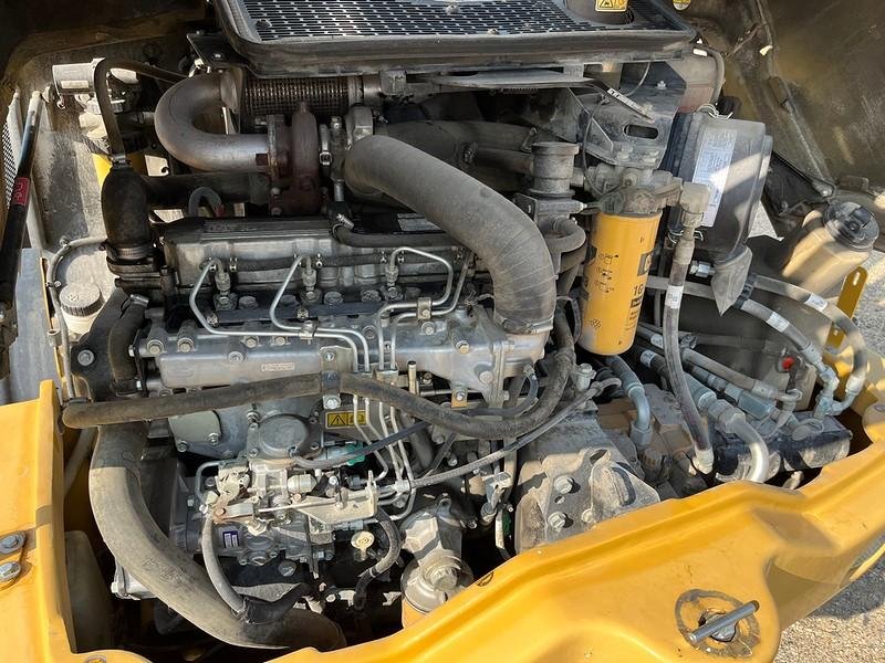 CATERPILLAR 906H Wheel Loader – 2011 – Image 7