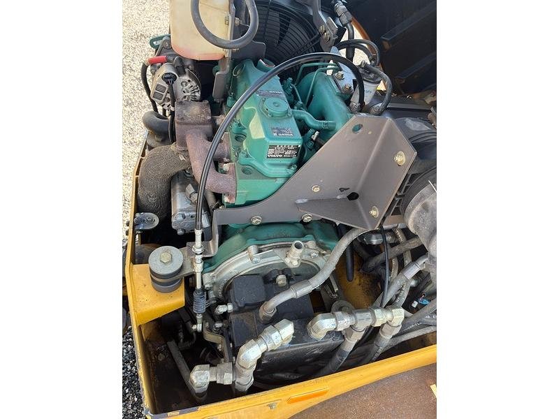 VOLVO DD25B Tandem Compactor – 2017 – Image 7
